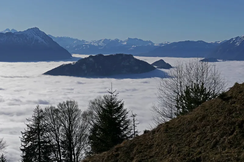 Rigi, sea of fog over Lake Lucerne, an ice age scenario (02.01.2020)