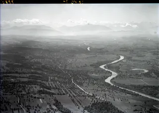 Reuss valley near Unterlunkhofen, Rigi from north 1500 m (30.07.1934)