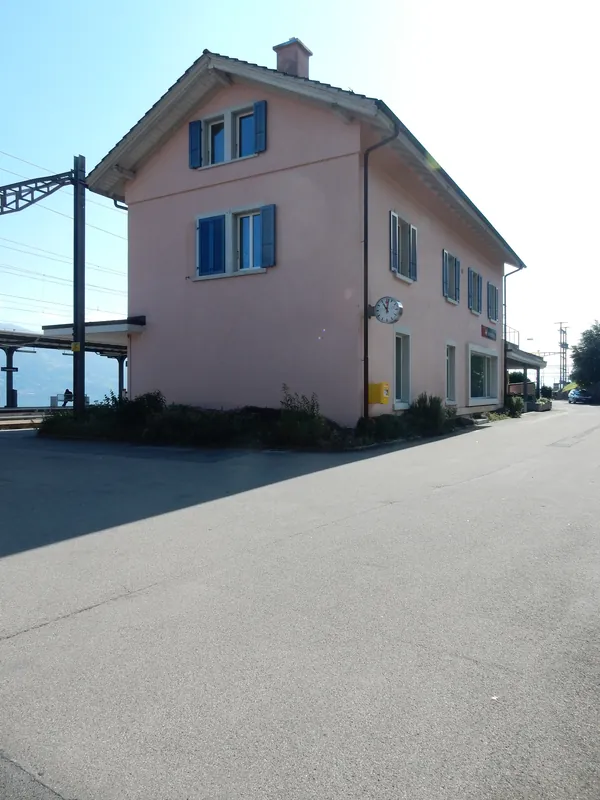 Küssnacht am Rigi, Immensee, Bahnhofstrasse, SBB railroad area (08.09.2015)