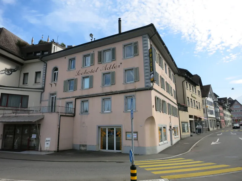 Arth Sust Zugerstr 2 (2015-10-12 13:47:31)