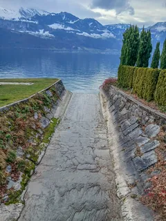 Mündung des Inneren Dorfbachs in den Vierwaldstättersee, Gersau SZ 20260102-jag9889 (2026-01-02 12:53:23)