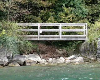 Mündung des Rotschuobächlis in den Vierwaldstättersee, Gersau SZ 20101007-jag9889 (2010-10-07 12:56:34)