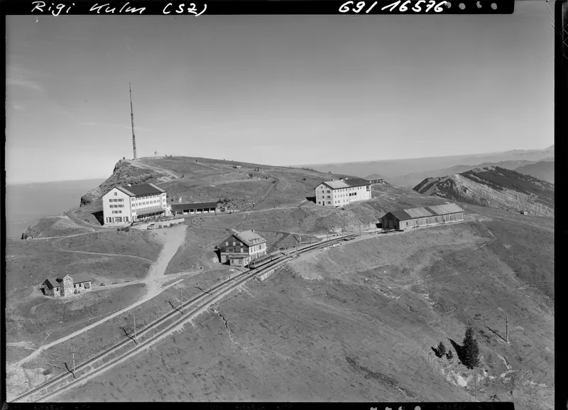 Rigi Kulm, mountain station with hotel (27.10.1969)