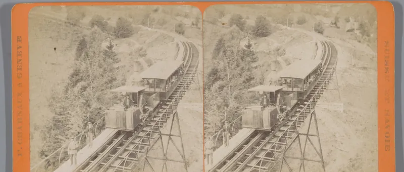 Spoorlijn op de Rigi, met op de voorgrond een trein Chemin de fer du Rigi (titel op object), RP-F-F07966 (in of na 1873 - ca. 1880)