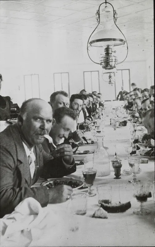 At lunch on Rigi-Klösterli, C. Keller (unbekannt)