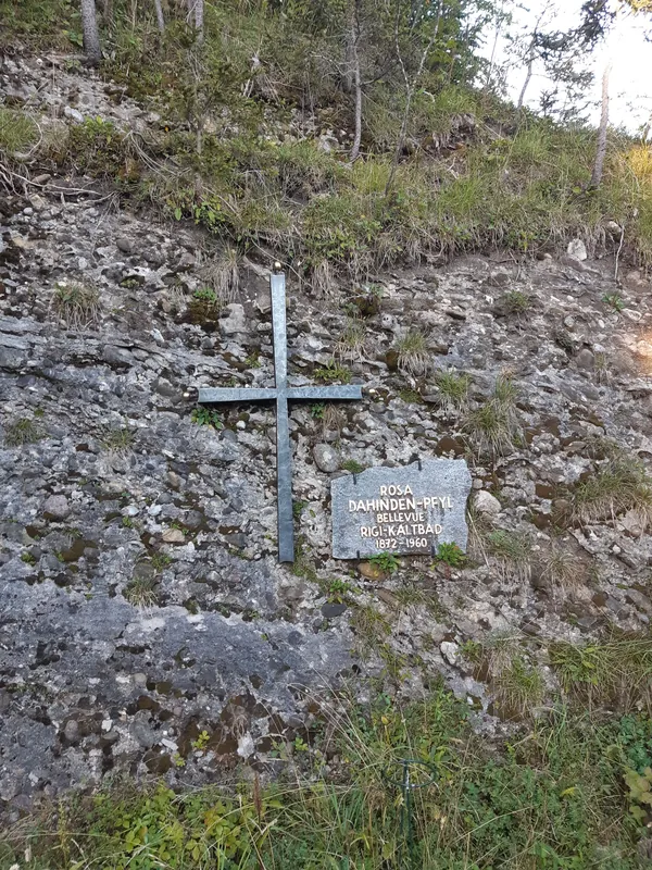 Rigi Kaltbad-cemetery-grave Rosa Dahinden-Pfyl-01ASD (2023-09-04)