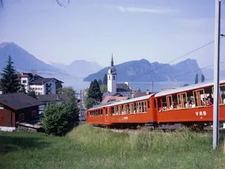 Vitznau, Vitznau-Rigi Railway (VRB), Bhe 2/4 railcar with a trailer car (1975)