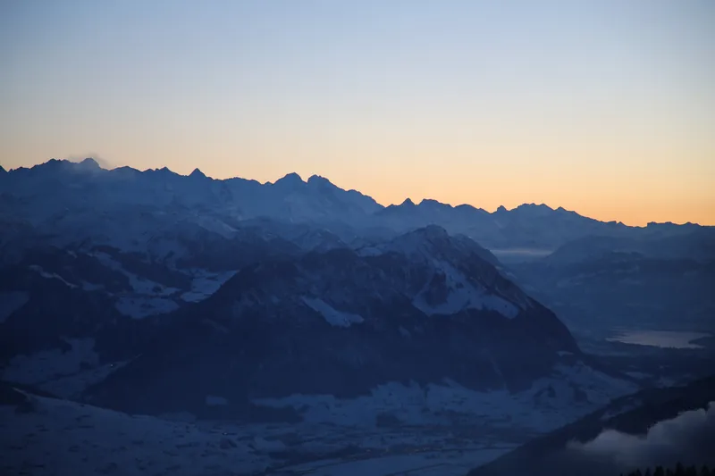 Stanserhorn, Eiger, Mönch and Jungfrau in Sunset (2023-01-19 17:29:42)