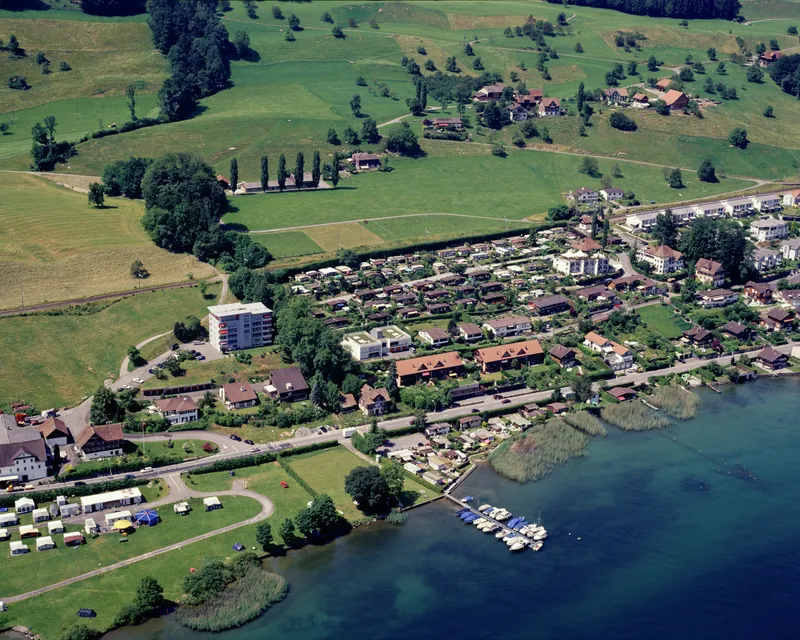 Merlischachen, near Küssnacht am Rigi (17.06.2002)