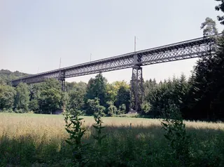 Railroad bridge at Ossingen (over the river Thur): 1: train 7955 at 14:33 from Winterthur, S 29 without lateral sun ; 2: train 7958 at 15:25 to Winterthur, S 29 with lateral sun ; 3: train 7959 at 15:33 from Winterthur, S 29 with lateral sun ; Chräbel in Goldau with Rigi steam loco 17 and BDhe 4/4 15 and driving trailer Bt 25 on downhill at 09:45 (25.07.2001-02.08.2001)