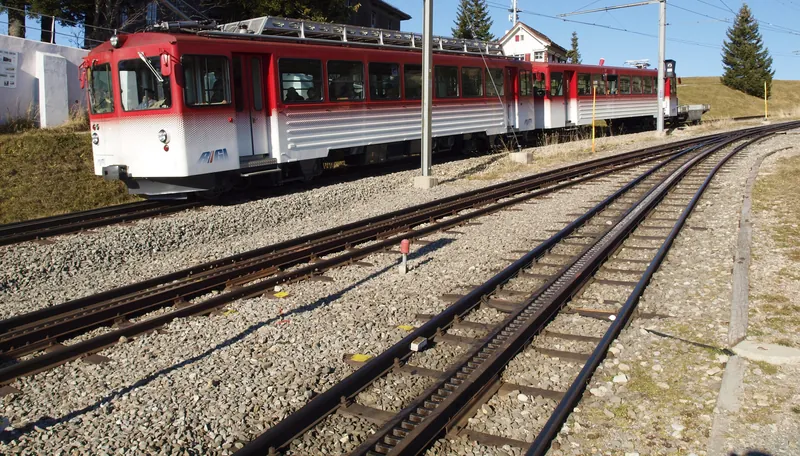 Rigi Staffel B124012 (2011-11-12 14:10:24)