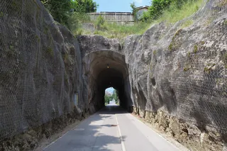 Oberarth - Mühlefluhtunnel (19027805006) (2015-06-17 13:45:22)