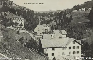 Rigi-Klösterlii mit Hotel Schwert und Kapelle Maria zum Schnee (vor 1912)