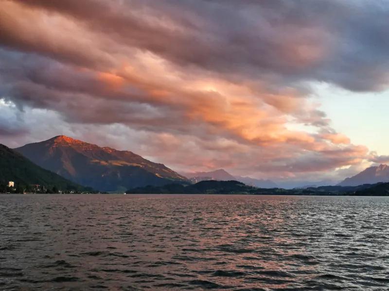 Zug lake, Rigi at sunset 2 (2020-06-29 21:19:51)