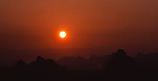 Rigi Hohfluh, sunrise behind the myths (1998)