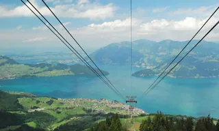 The Gondolas (2017-06-16 06:22:01)