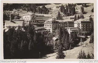 Rigi-Klösterli mit Hotels und Wallfahrtskapelle (keine Angabe)