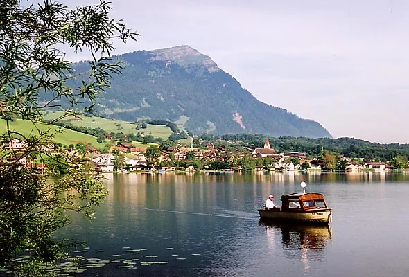 Lauerzersee (7 October 2004 (original upload date))