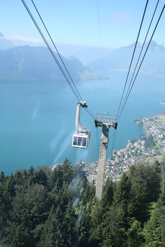 Weggis, Rigistr. 73; Kaltbad 11, aerial cableway Weggis Rigi-Kaltbad (renewed) (07.08.2016)