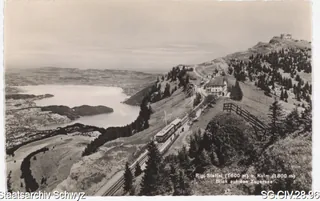 Rigi-Staffel (1600 m) u. Kulm (1800 m) Blick auf den Zugersee (keine Angabe)