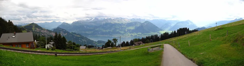 6675-6677 - Rigi - Near Rigi Staffelhöhe (2007-07-29)