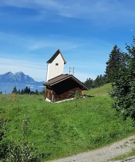 Rigi-Felsentor-chapel near railway station-02ESD (2023-09-04)