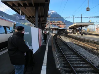 2016-11-20 12-45-01 Arth-Goldau Gleise 5-4 (2016-11-20 12:45:01)