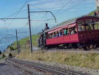 Canton SZ, Arth, Rigi Kulm, steam festival on September 30, 1996, motor and driving trailer Bdeh 4/4 15, steam locomotive No. 7 (1st steam locomotive of the SLM) VRB He 2/2 18, VRB Bdeh 4/4 22 with Bt 32 (30.09.1996)