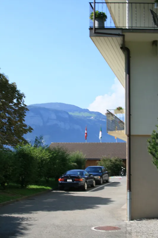 Chalet's on bank of Lake Lucerne - panoramio (Taken on 27 August 2008)