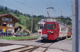 Leukerbad : Ex station building of the LLB ; MOB railcar, ex BDe 4/4 28 in Montbovon ; snowplow X 10 of the MOB, tpf tractor 12 ; BDe 4/4 142 in new dress ; Vitznau-Rigi steam loco 17 ; Ballwil with train 6033, Bt 906 at 11:35 in Ballwil ; train 6044 to Lenzburg in Hochdorf at 12:32, NPZ (16.07.2002-27.07.2002)
