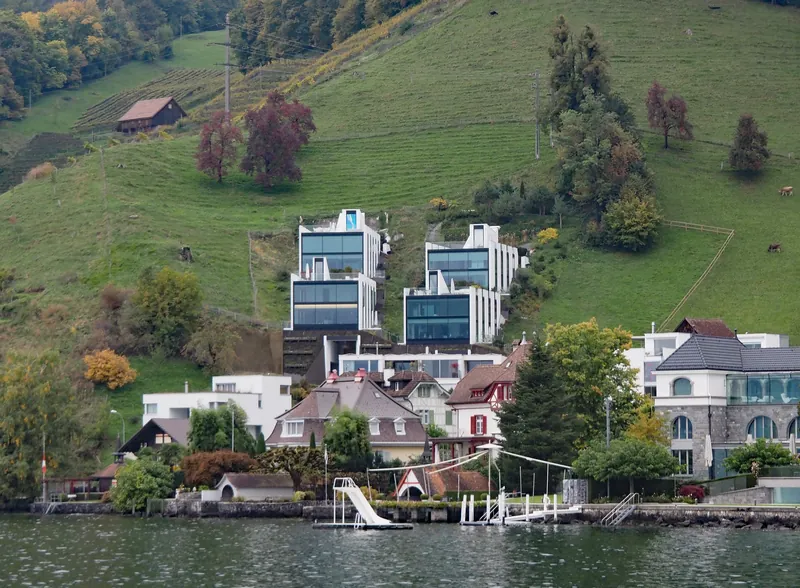 Vitznau Siedlung Grabacher (2025-10-10)