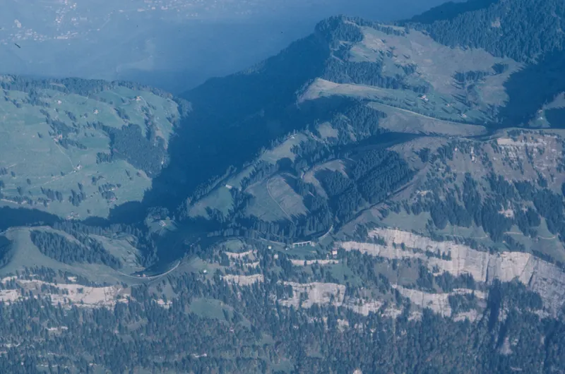 Arth-Goldau, route of the Rigi-Kaltbad-Scheidegg railroad (RSB) (11/1983)
