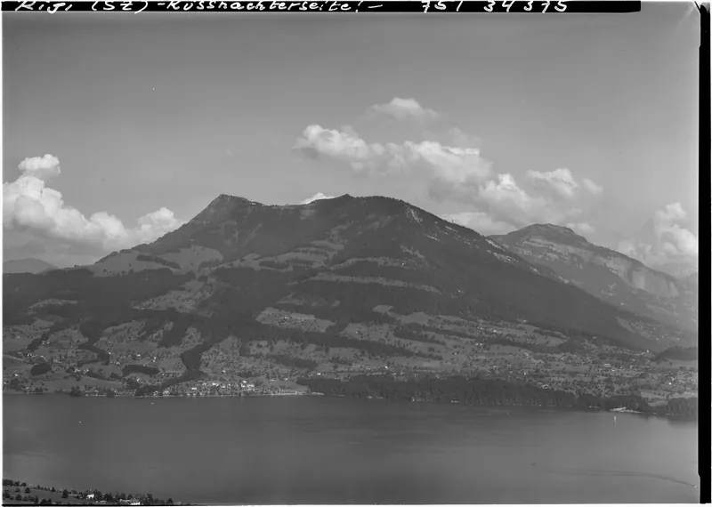 Rigi Massif SZ, overviews and partial views from the direction of Küssnacht am Rigi SZ with Seebodenalp (20.08.1975)