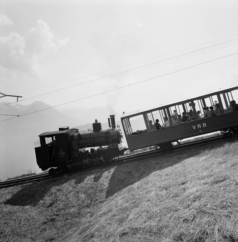 Steam train of the Vitznau-Rigi Railway (VRB) (6/1978)
