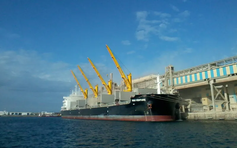 Navire RIGI VENTURE (2016-01-08)