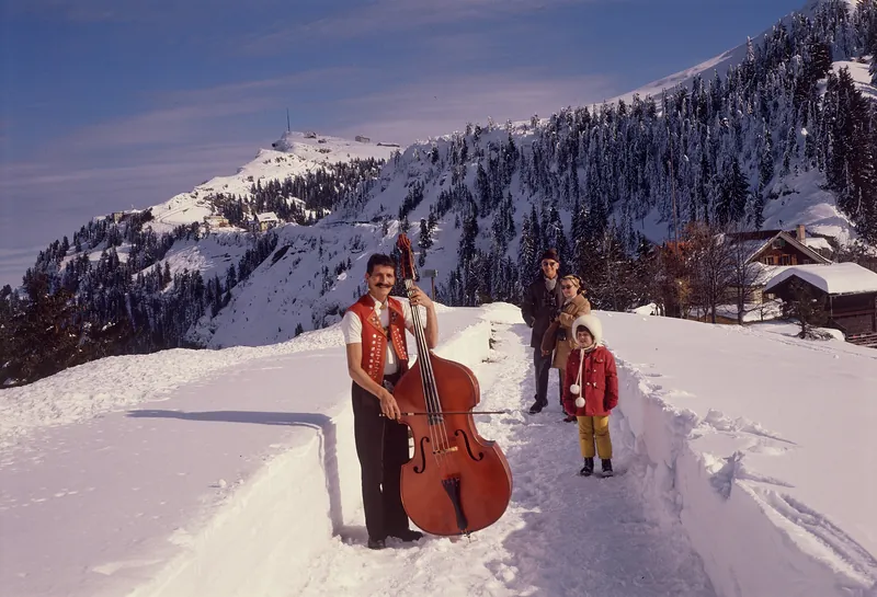 Rigi, Folk Music (1976)