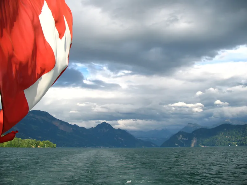 6933 - Hertenstein - Vierwaldstättersee (2007-07-29)