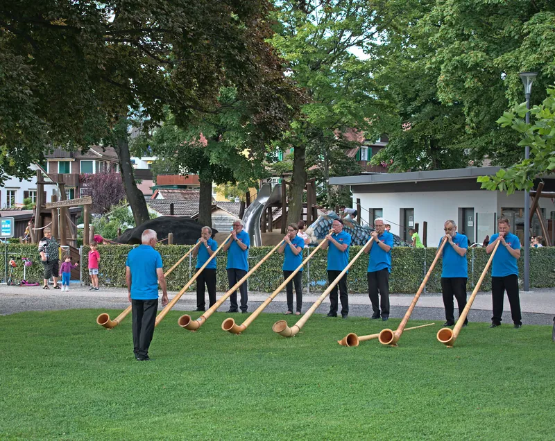 Brunnen Alphorn players 1 (5 August 2020, 19:28:26 +00:00)