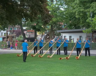 Brunnen Alphorn players 1 (5 August 2020, 19:28:26 +00:00)