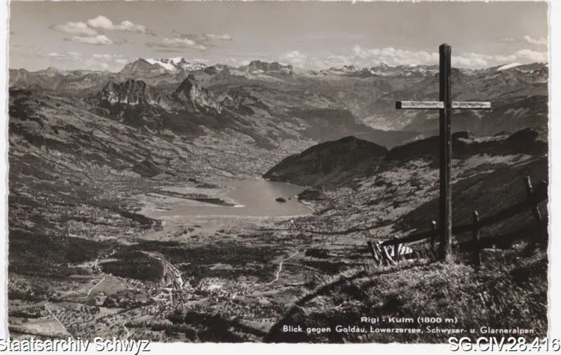 Rigi-Kulm (1800 m), Blick gegen Goldau, Lauerzersee, Schwyzer- und Glarneralpen (keine Angabe)