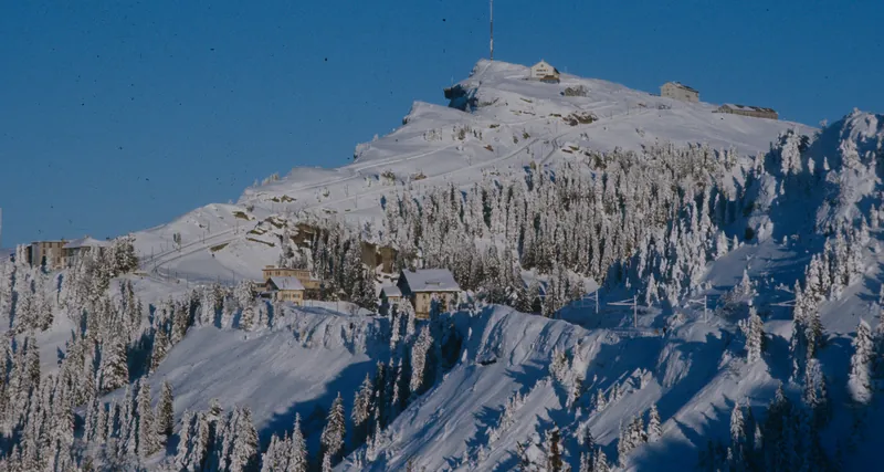 Vitznau-Rigi Railway (VRB) in winter (ca. 1976)