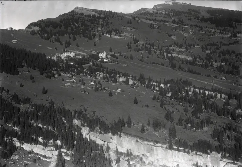 Rigi-Kaltbad, Rotstock, Rigi-Kulm v. S. W. from 1400 m (1925)