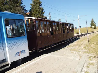 Rigi Staffel B124028 (2011-11-12 14:14:21)
