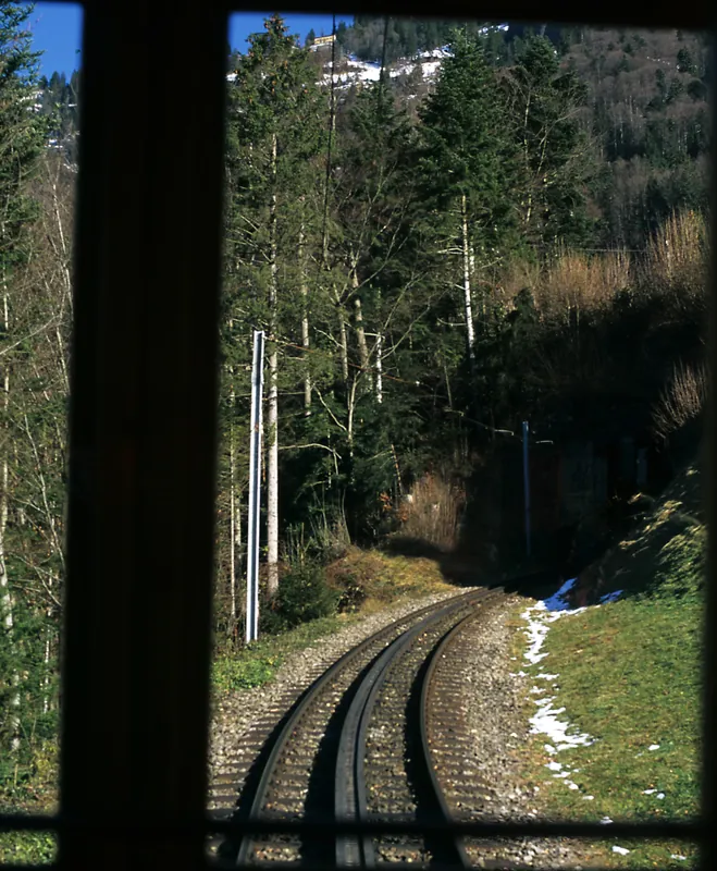 C3.00b Streckensicht, Schwandentunnel (2009-12-09)