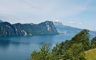From RigiBahn - panoramio - Jan Uyttebroeck (Taken on 8 June 2009)
