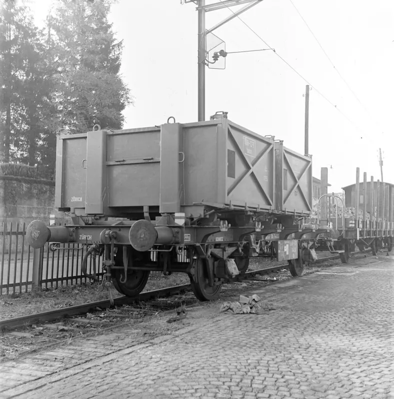 Fahrleitungsjochauswechslung in Küssnacht am Rigi (25.10.1951)