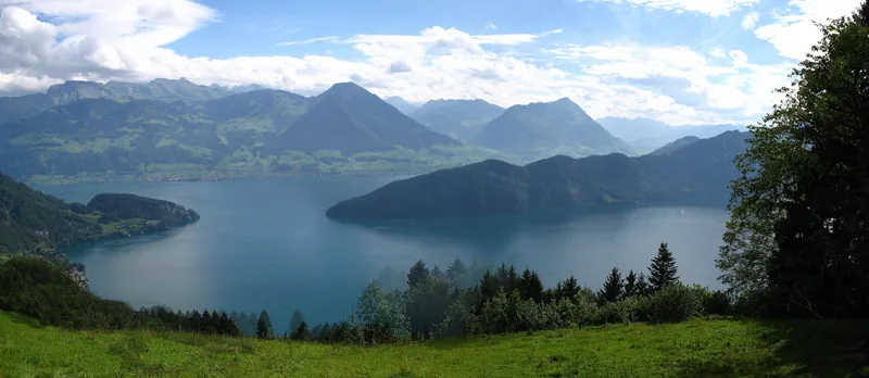 6619-6621 - Vitznau - Vierwaldstättersee (2007-07-29)