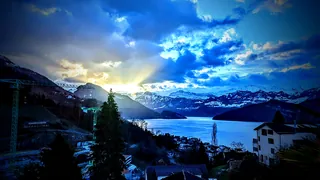 Morgendlicher Sonnenaufgang (2023-12-10 08:41:28)