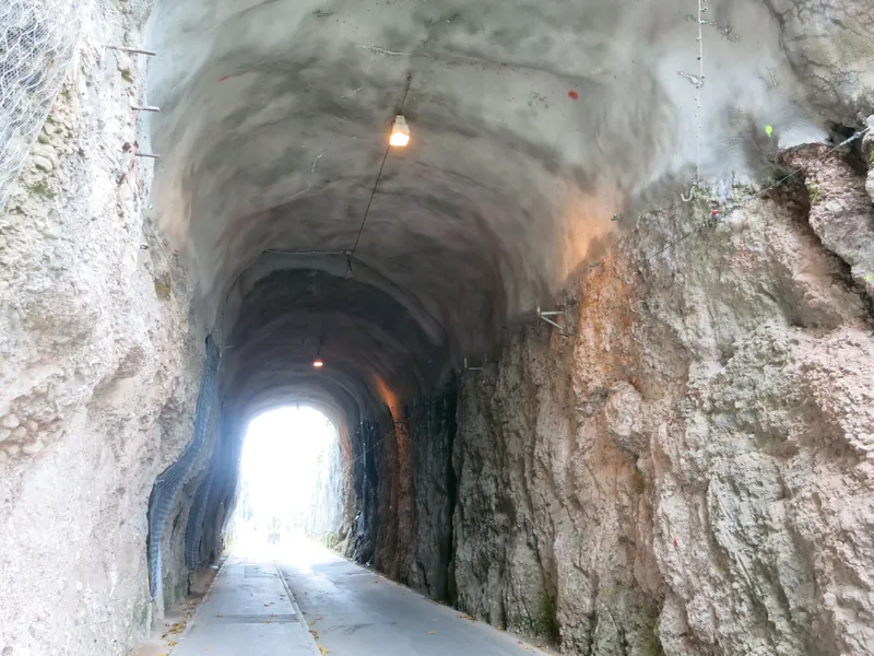 Mühlefluhtunnel West (2015-10-12 10:19:38)