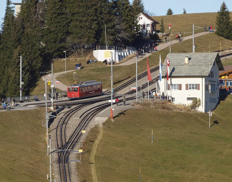 Rigi Staffel B124149 (2011-11-12 14:43:12)
